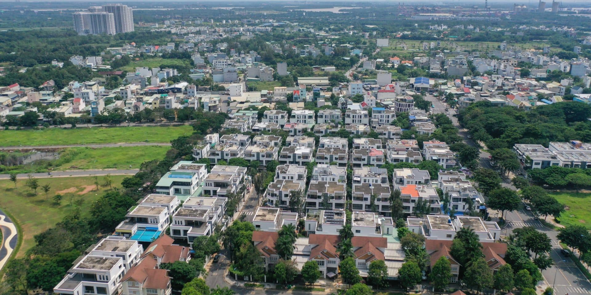 74% nguồn cung nhà liền thổ TP HCM có giá trên 30 tỷ một căn