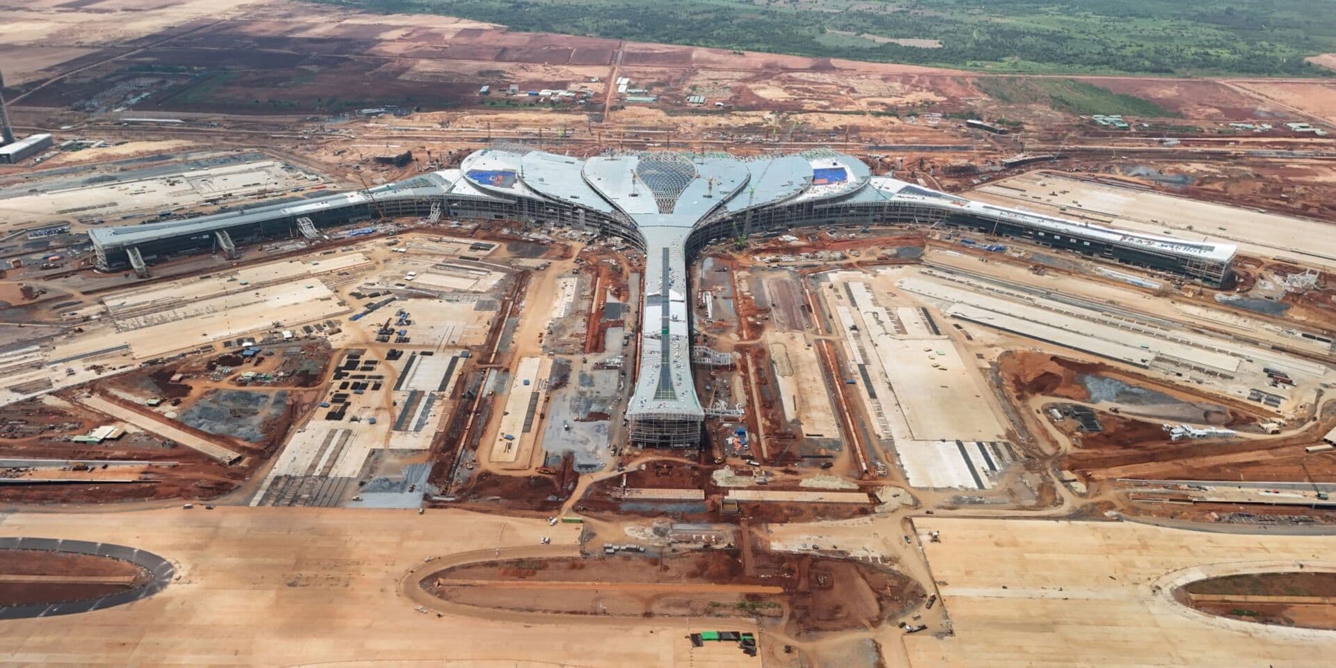 Thủ tướng yêu cầu khánh thành sân bay Long Thành sớm một năm
