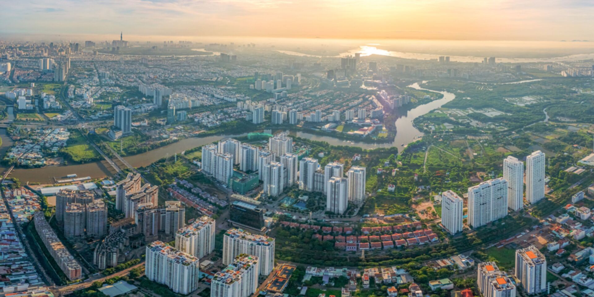 Chuyên gia Phong thủy Phạm Cương “2025 là năm hấp dẫn để đầu tư BĐS”